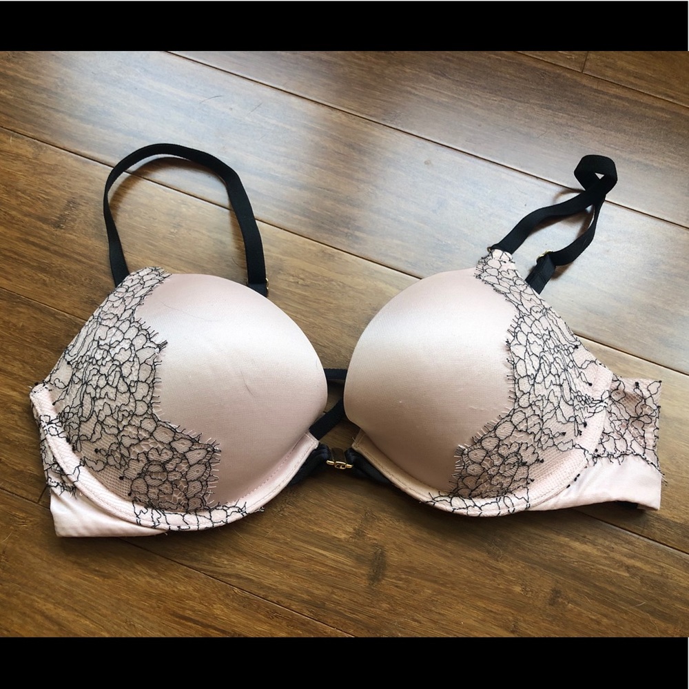 34B Victoria’s Secret Lace Very Sexy Push Up Bra